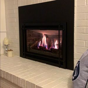 Meet your Posher, Cynthia